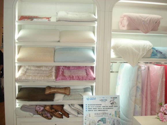 家紡店面櫥窗設計及陳列